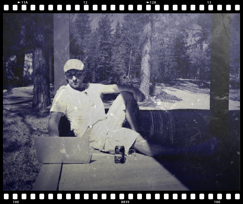 czilaut kominka_B&W Lomo